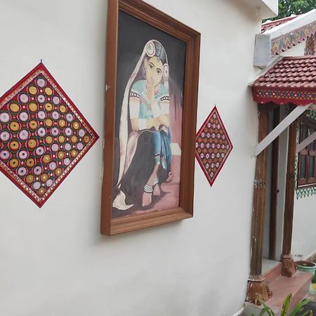 Shyam Home Stay Bhuj Exterior foto