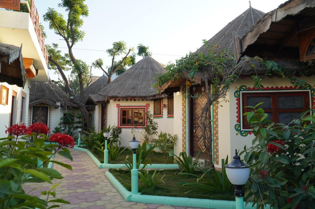 Shyam Home Stay Bhuj Exterior foto