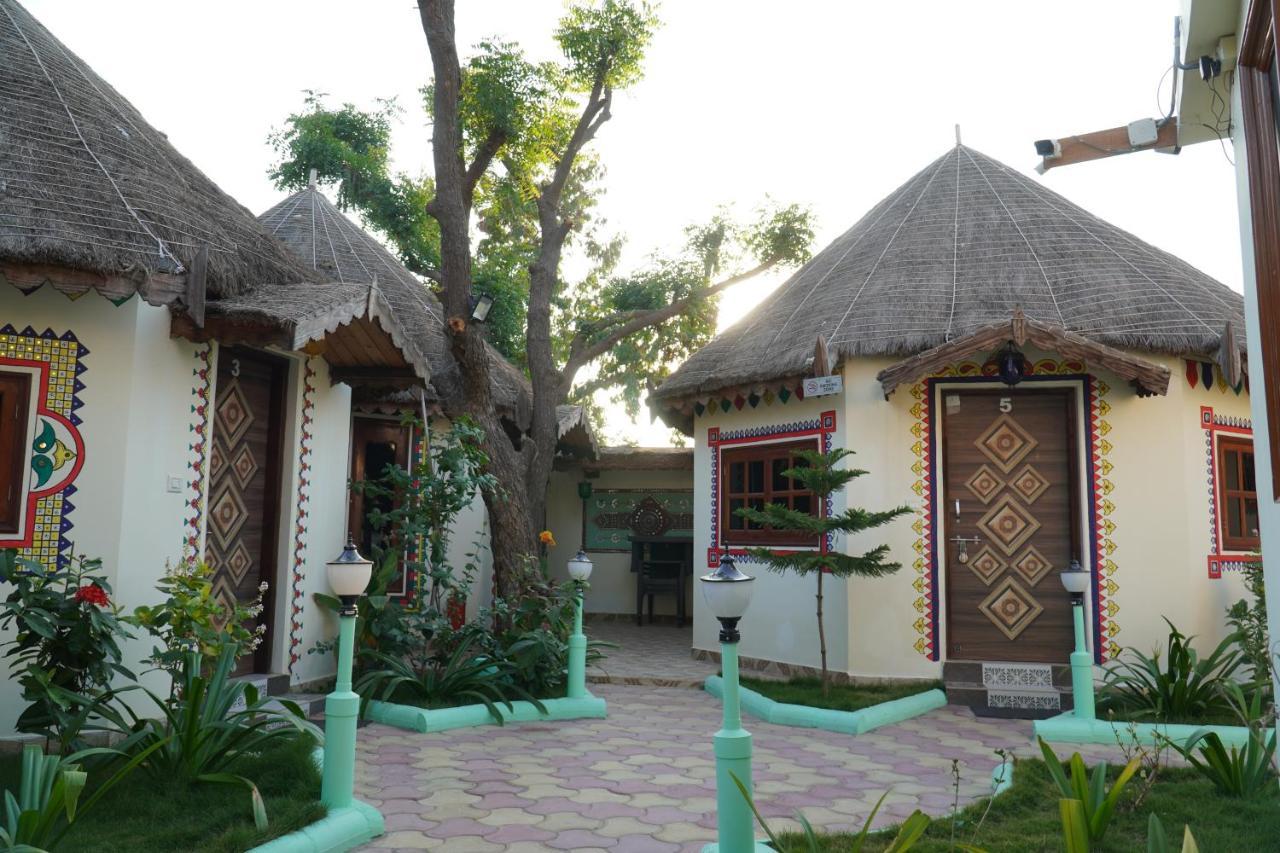 Shyam Home Stay Bhuj Exterior foto