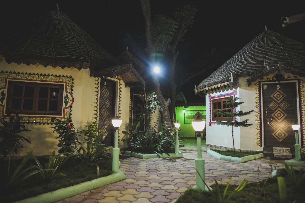 Shyam Home Stay Bhuj Exterior foto