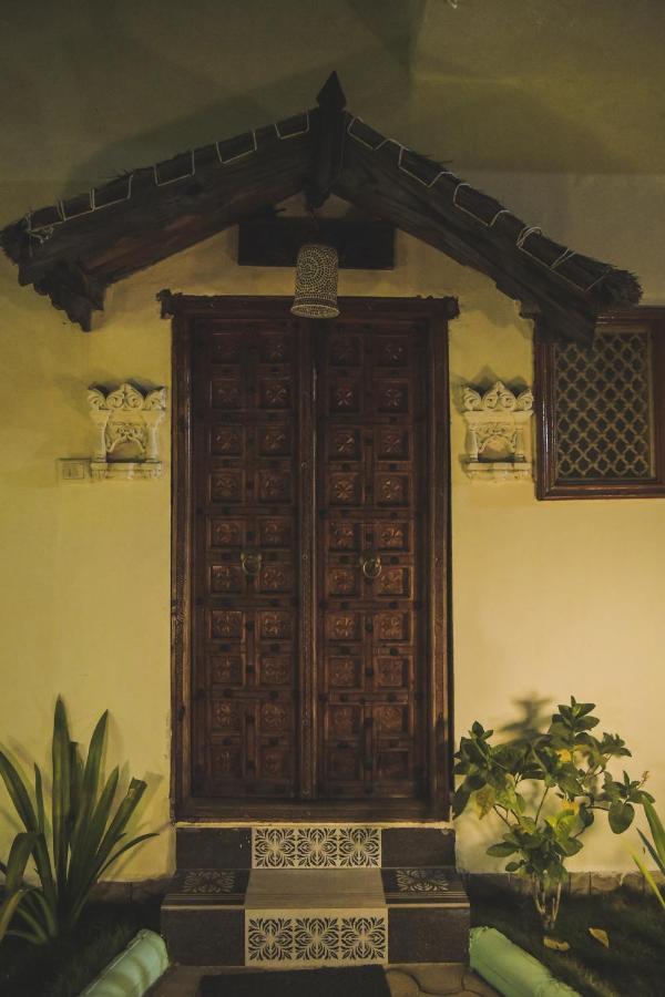 Shyam Home Stay Bhuj Exterior foto
