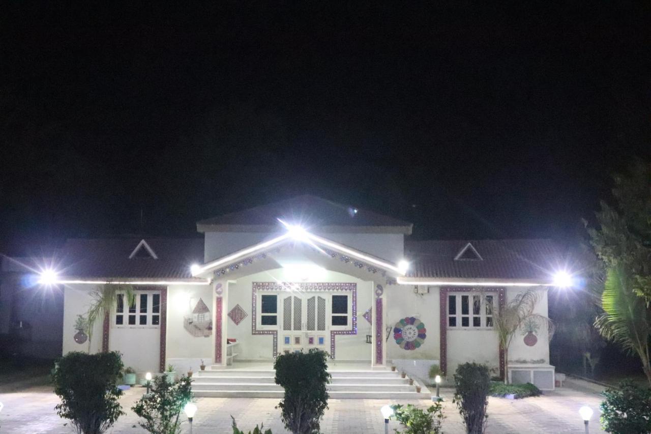 Shyam Home Stay Bhuj Exterior foto