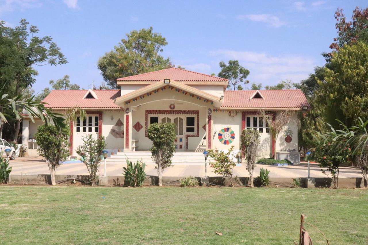 Shyam Home Stay Bhuj Exterior foto