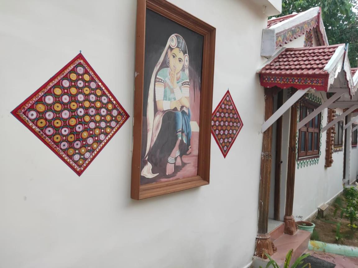 Shyam Home Stay Bhuj Exterior foto